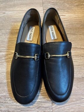 Steve Madden Black Leather Slip-On Loafers with Gold Bit